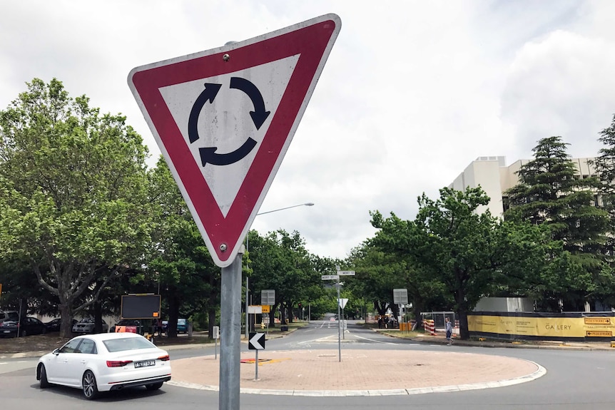 Roundabout in Braddon, Canberra. November 2016