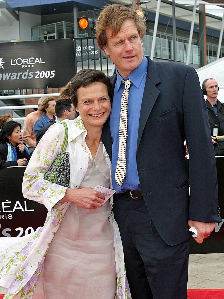Director Sarah Watt on the red carpet with husband William McInnes in 2005.