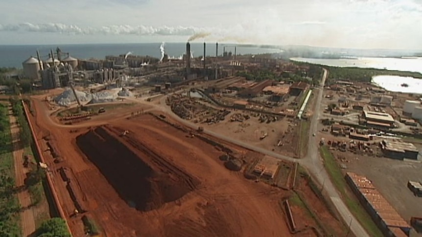 Rio Tinto to close Gove refinery by July