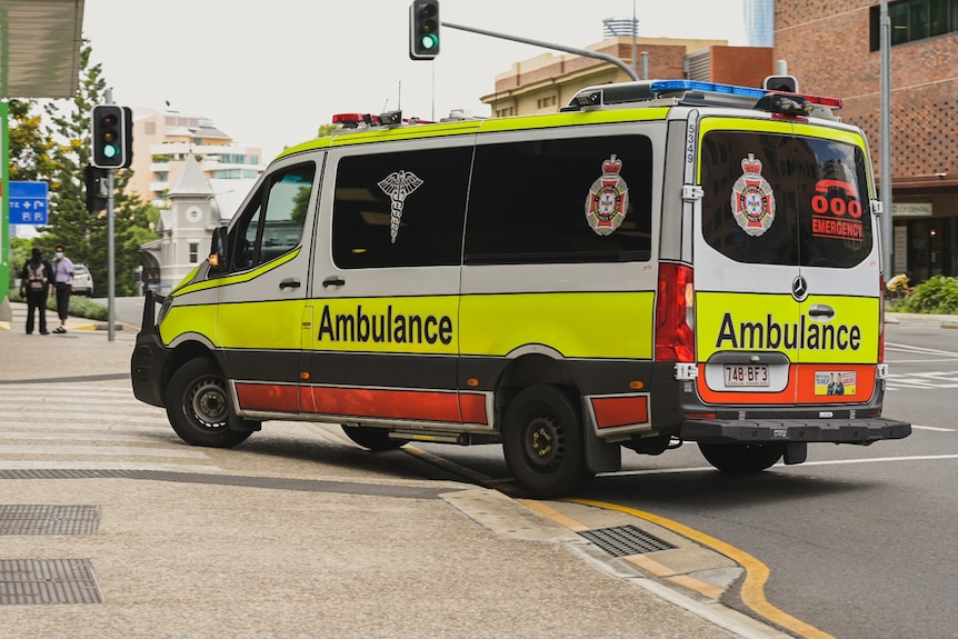 Qld ambulance vehicle in driveway of a hospital in South Brisbane.