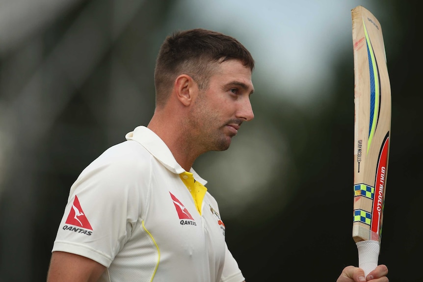 Shaun Marsh has been recalled to the Australian Test side for the third Test against New Zealand in Adelaide.