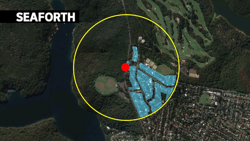 Maps showing pollution radius.