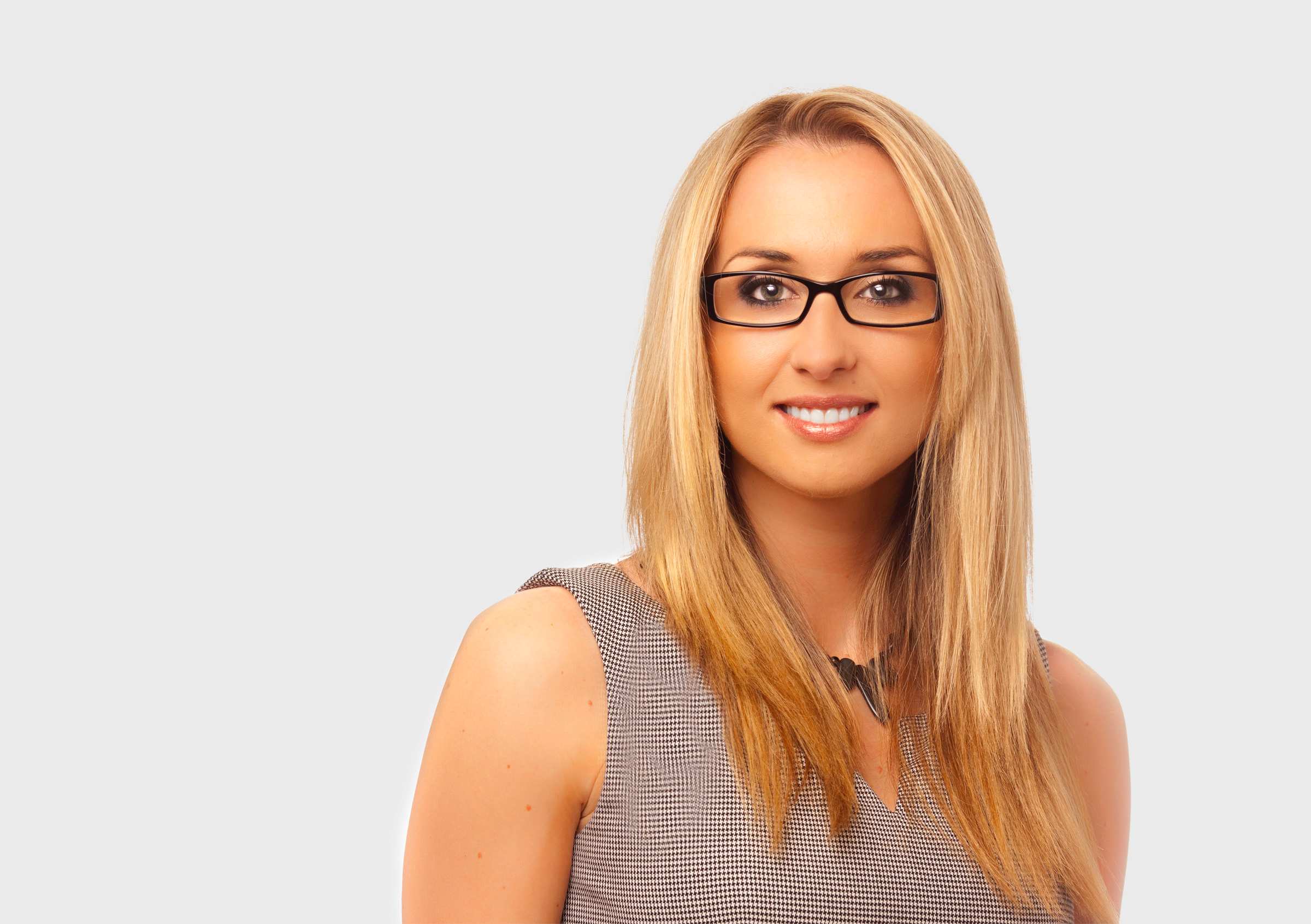 Julia Szlakowski Headshot (supplied to Nassim Khadem).JPG