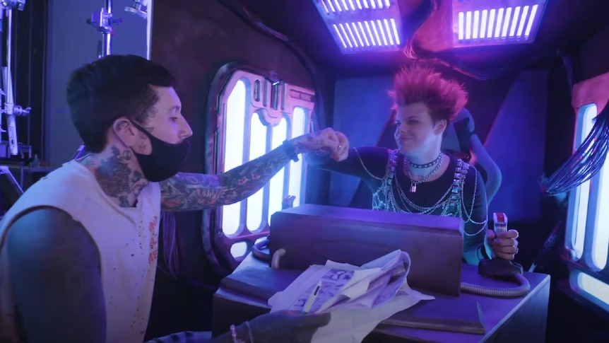 Screenshot of Oli Sykes and Yungblud working on the Bring Me The Horizon video 'Obey'