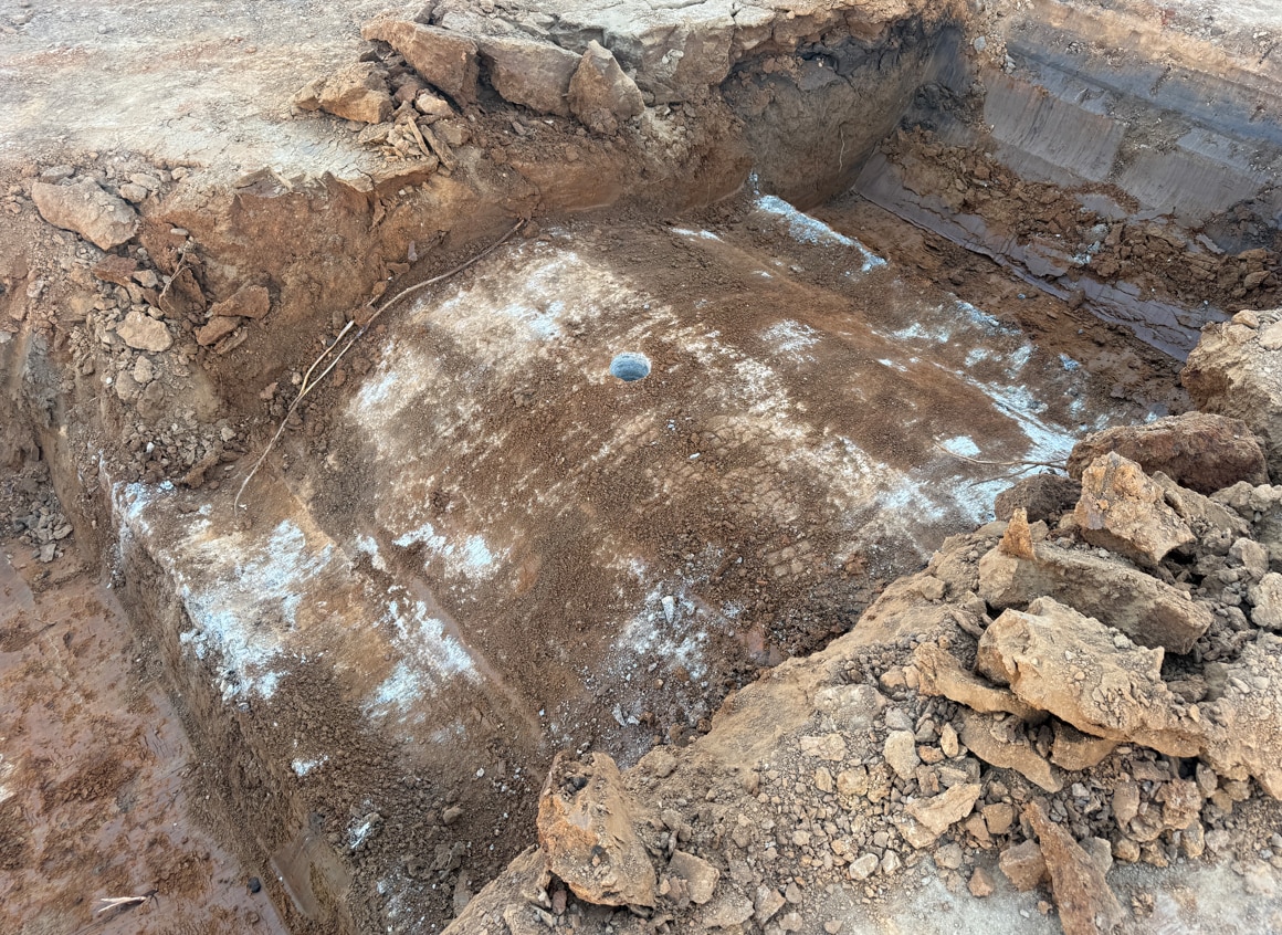 Budget blowout in Queanbeyan with 100yo pipe found in unexpected spot