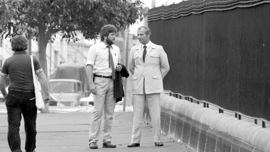 NSW Detective Roger Rogerson (right) and Herald Police reporter Neil Mercer