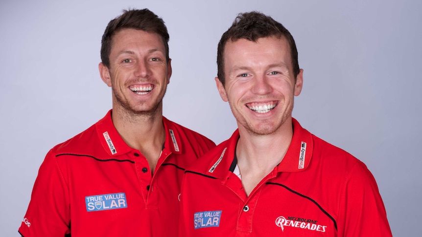 Siddle and Pattinson in Renegades gear