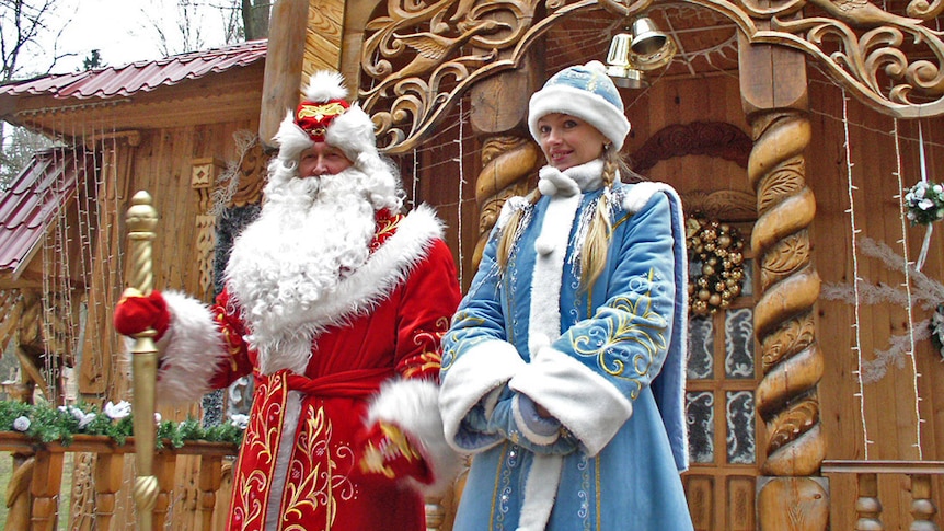 Ded Moroz and grand-daughter Snegurochka in Belarus