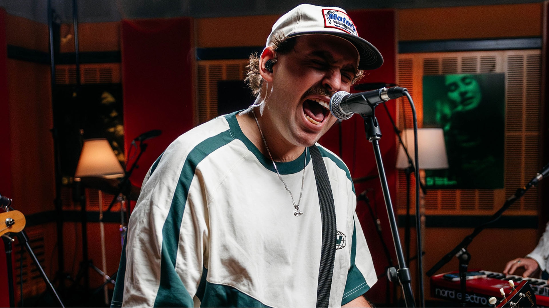 Beddy Rays cover Cold Chisel's 'Khe Sanh' for Like A Version