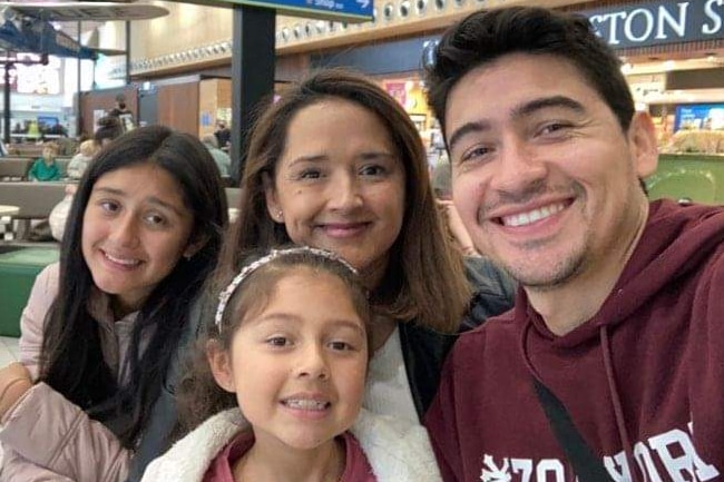 Cesar Penuela with wife Claudia and daughters Maria and Janah.