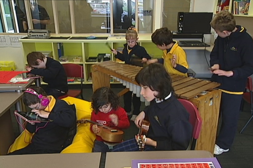 Students play music at Victoria's only specialist school for the blind