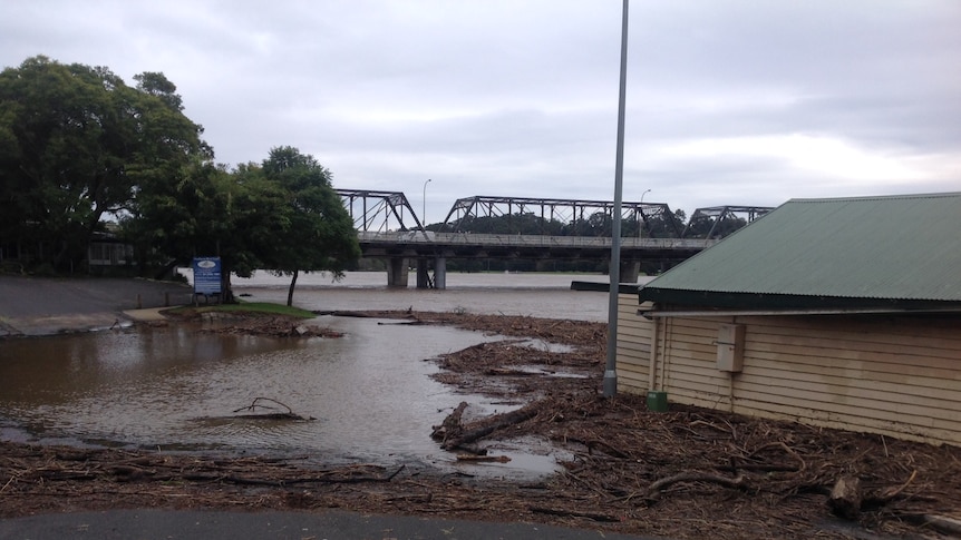 Shoalhaven River flooded after a heavy downpour hits the state