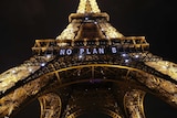 'No Plan B' is lit up on the Eiffel Tower