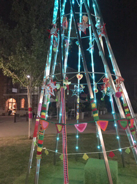 Hobart Christmas tree yarn bombed