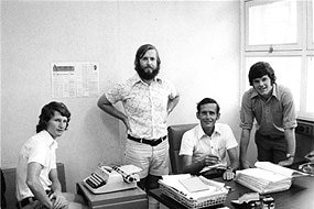 Sean Dorney (L) and colleagues in the ABC's Papua New Guinea office.