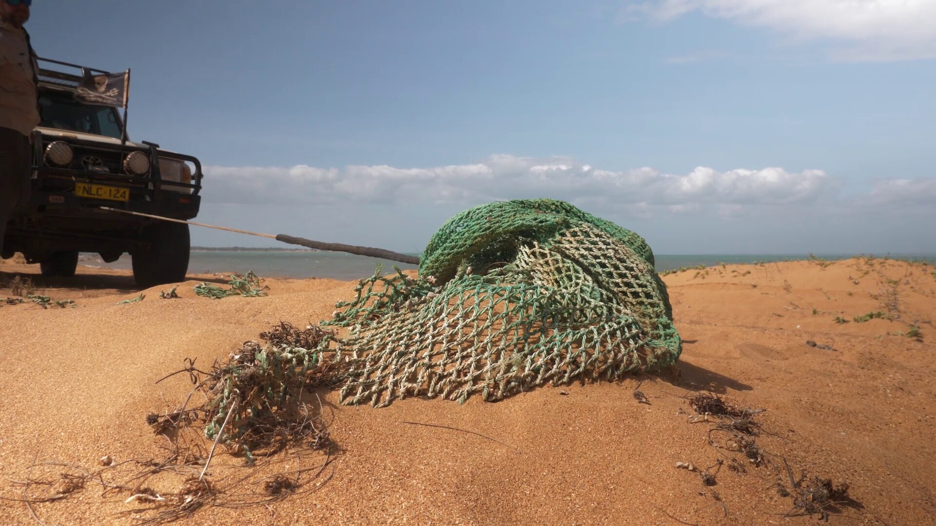 Illegal fishing is awash in the Timor and Arafura seas. Discarded 'ghost  nets' kill wildlife and destroy Australia's pristine coastline - ABC News