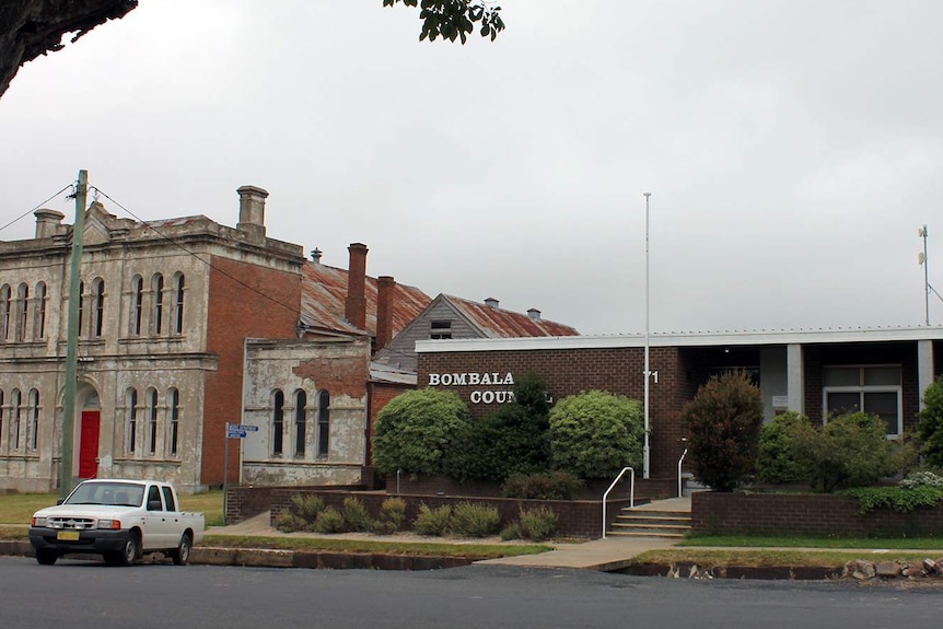 Bombala Shire Council chambers. On the left is the old, long abandoned, School of Arts