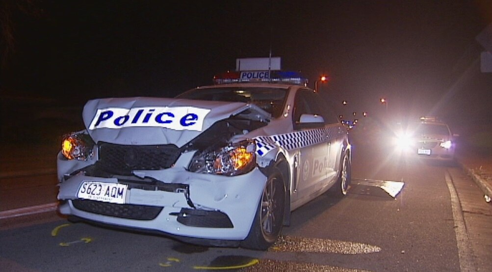 Police officer injured after chase ends in crash at North Haven in ...