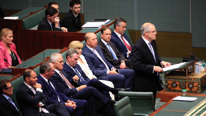 Frontbenchers listen to Treasurer Scott Morrison deliver the 2017 budget.