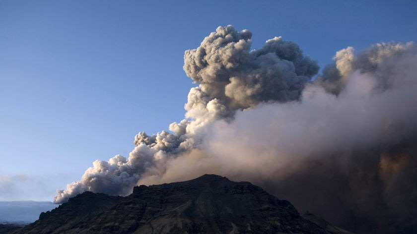 Smoke billows from Eyjafjallajokull volcano