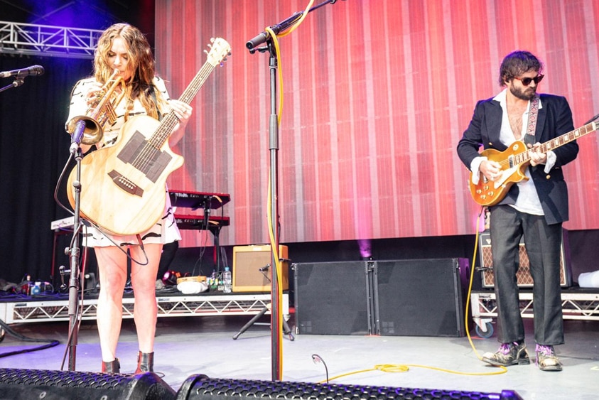 Angus & Julia Stone performing live at the Down To Earth bushfire and climate relief charity concert
