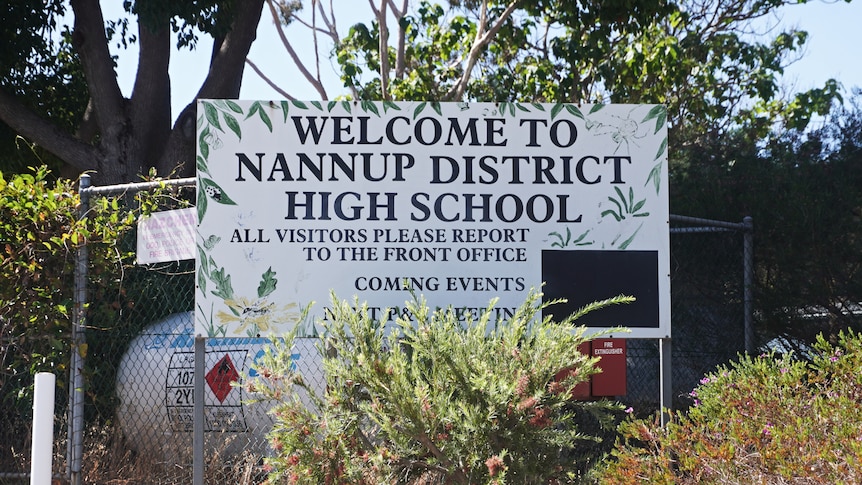 Nannup school
