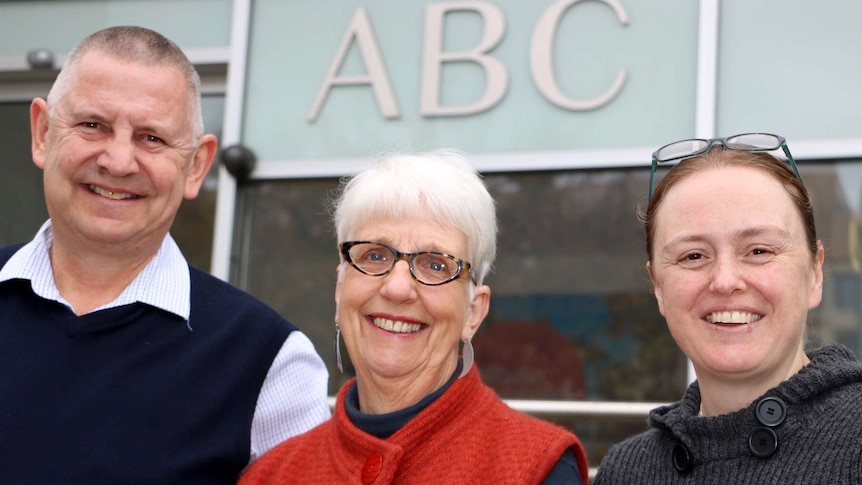 Photo of Life after Politics panel Geoff Kettle, Maggie Hickey and Roslyn Dundas outside ABC Radio Canberra studios.