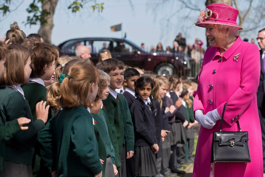 Queen Elizabeth with school children