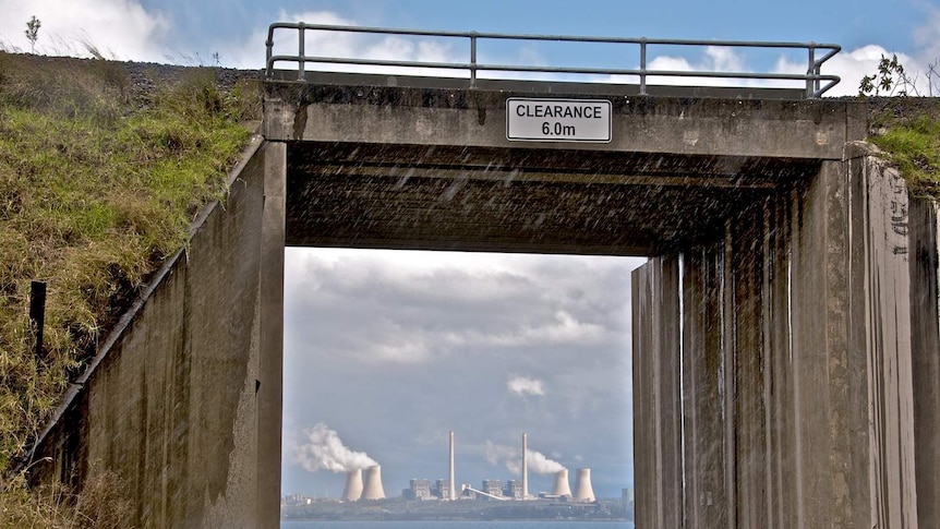 Liddell power station as seen from afar.