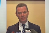 Christopher Pyne details national curriculum review