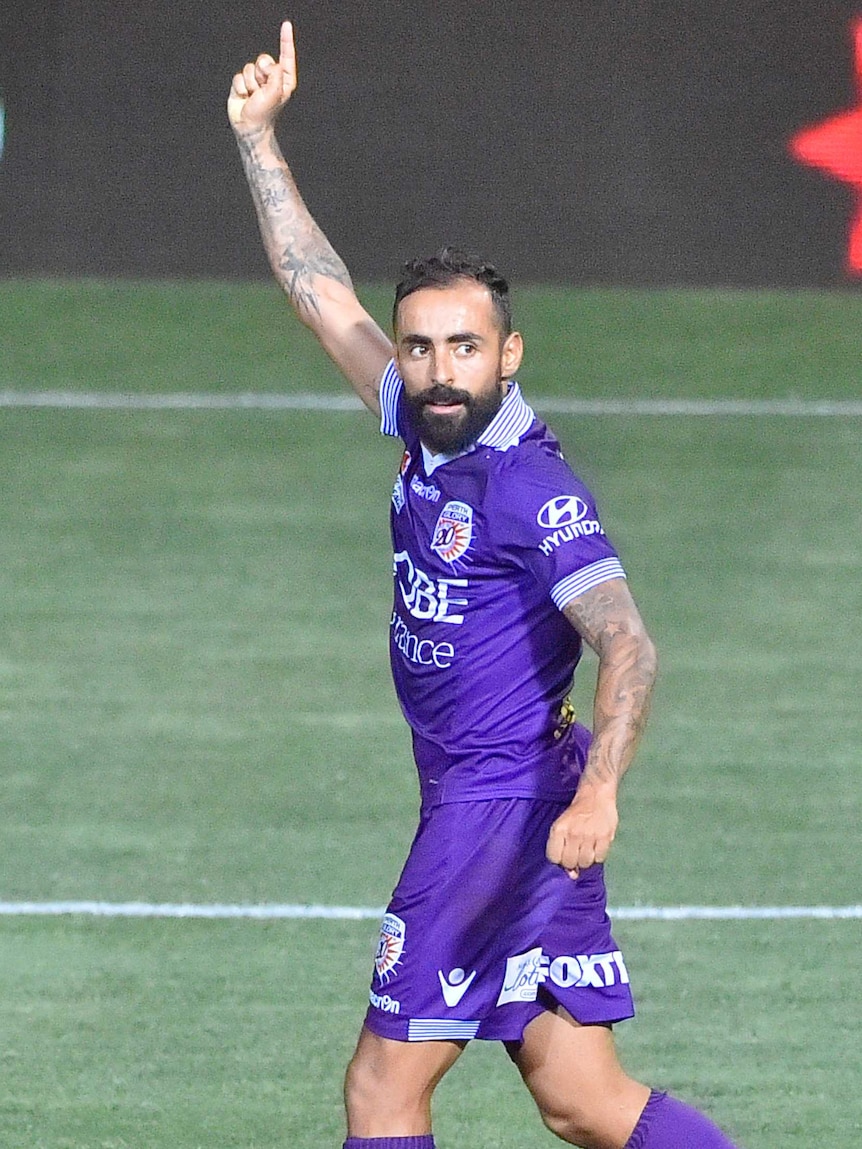 Diego Castro of Perth Glory celebrates his goal during the round 19 A-League match between the Adelaide United and Perth Glory at Coopers Stadium in Adelaide