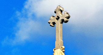 CUSTOM 340x180 St Ann's church cross