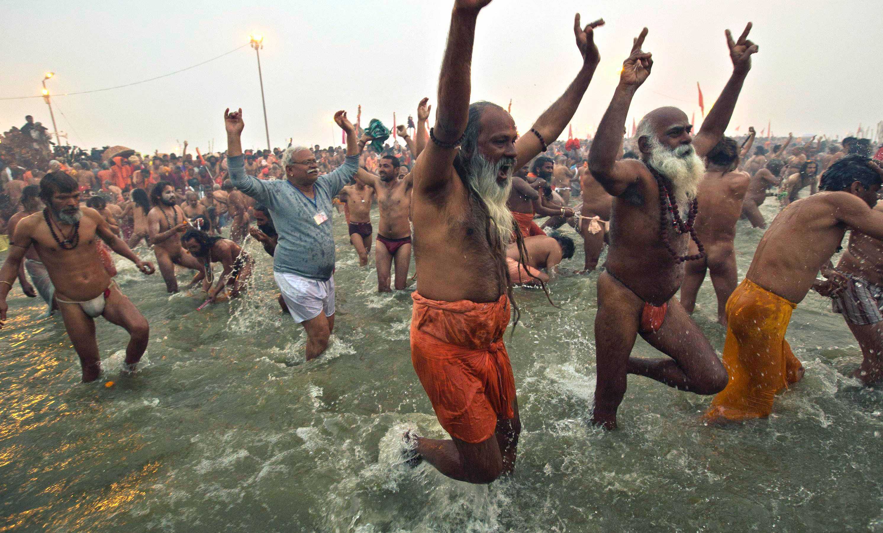 Indian journo Damini Nath on idols, pollution & the environment episode artwork