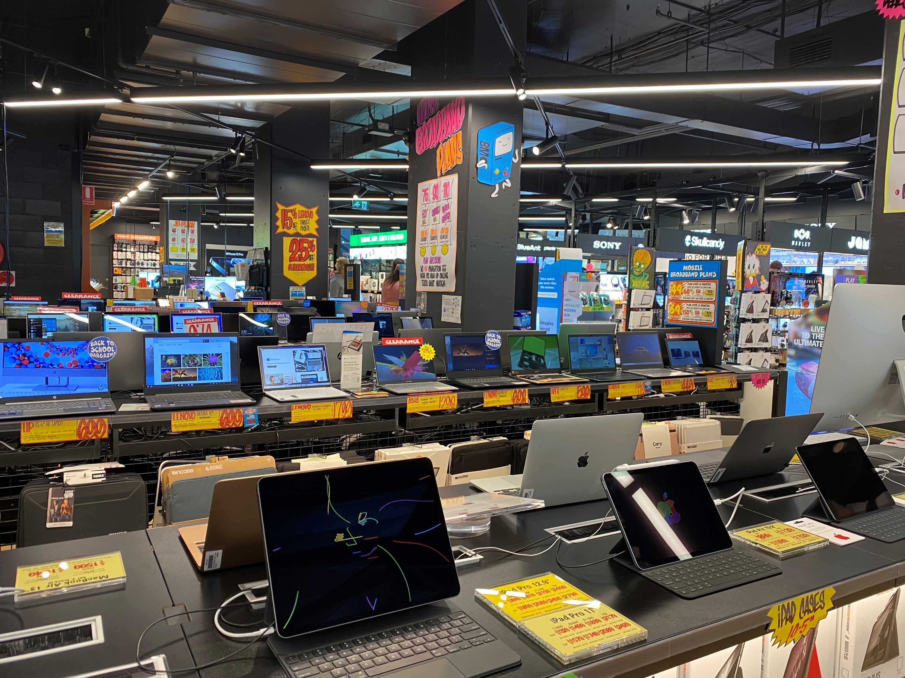 ASX gains as JB HiFi profits surge; Commonwealth Bank forecasts house