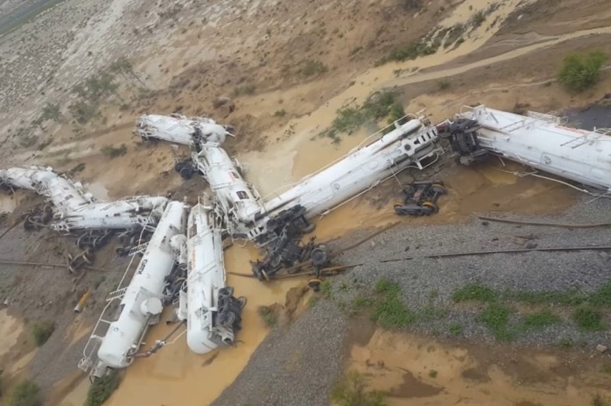 A freight train carrying approximately 200,000 litres of sulphuric acid has derailed east of Julia Creek in north-west Queensland