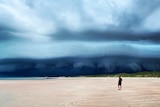A thick storm cloud at Gantheaume Point in Broome