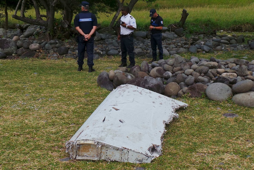 Plane debris found on island of La Reunion