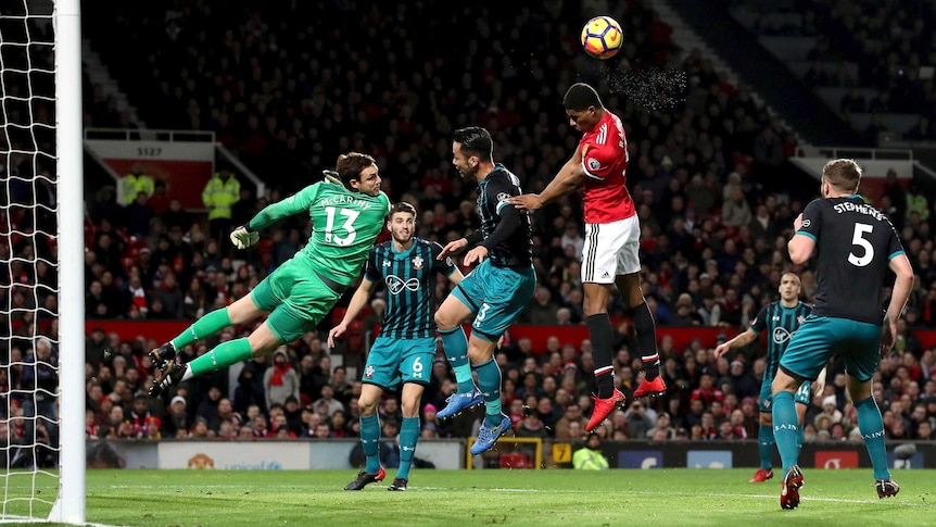 Marcus Rashford misses a chance for Manchester United