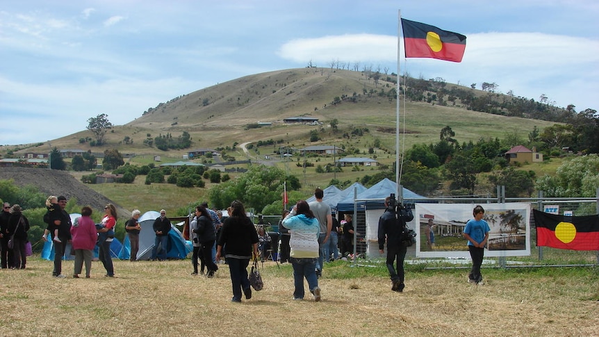 Aboriginal protest camp near the Jordan River levee heritage site