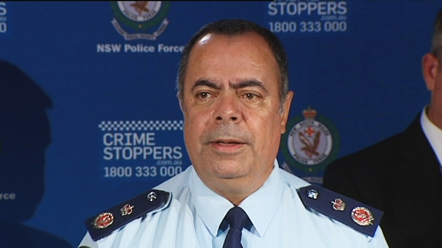 Deputy Commissioner Nick Kaldas has had closed meetings with Sydney's Muslim leaders.