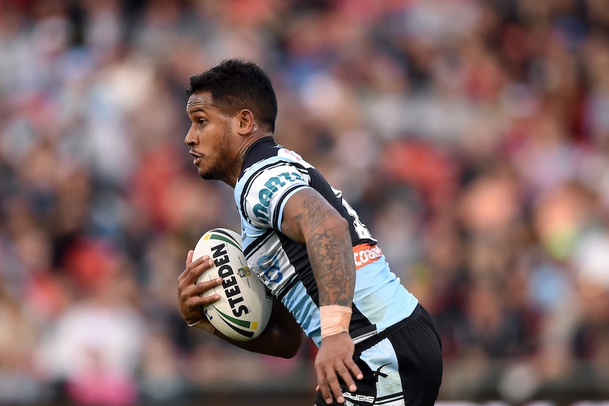 Ben Barba takes on the Penrith defence