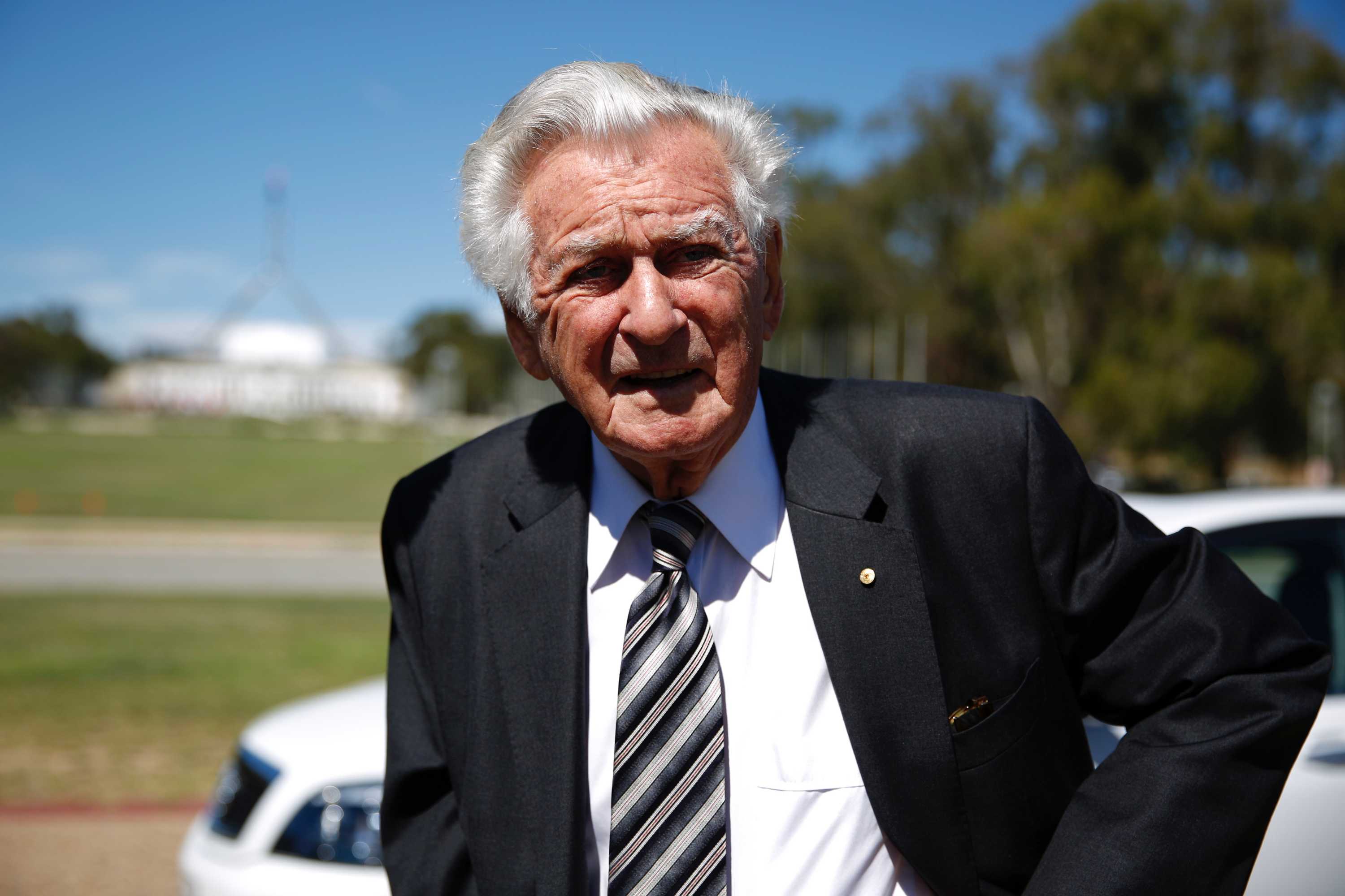Bob Hawke admitted to hospital, but it's 'nothing serious', spokeswoman
