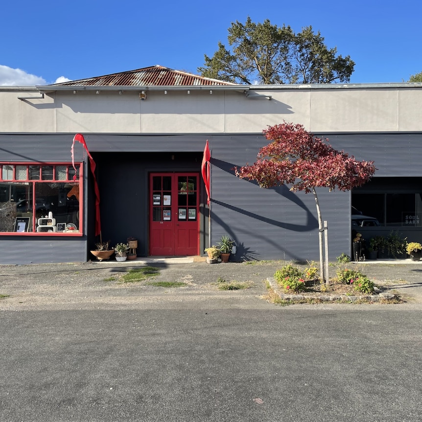 The exterior of a small building.