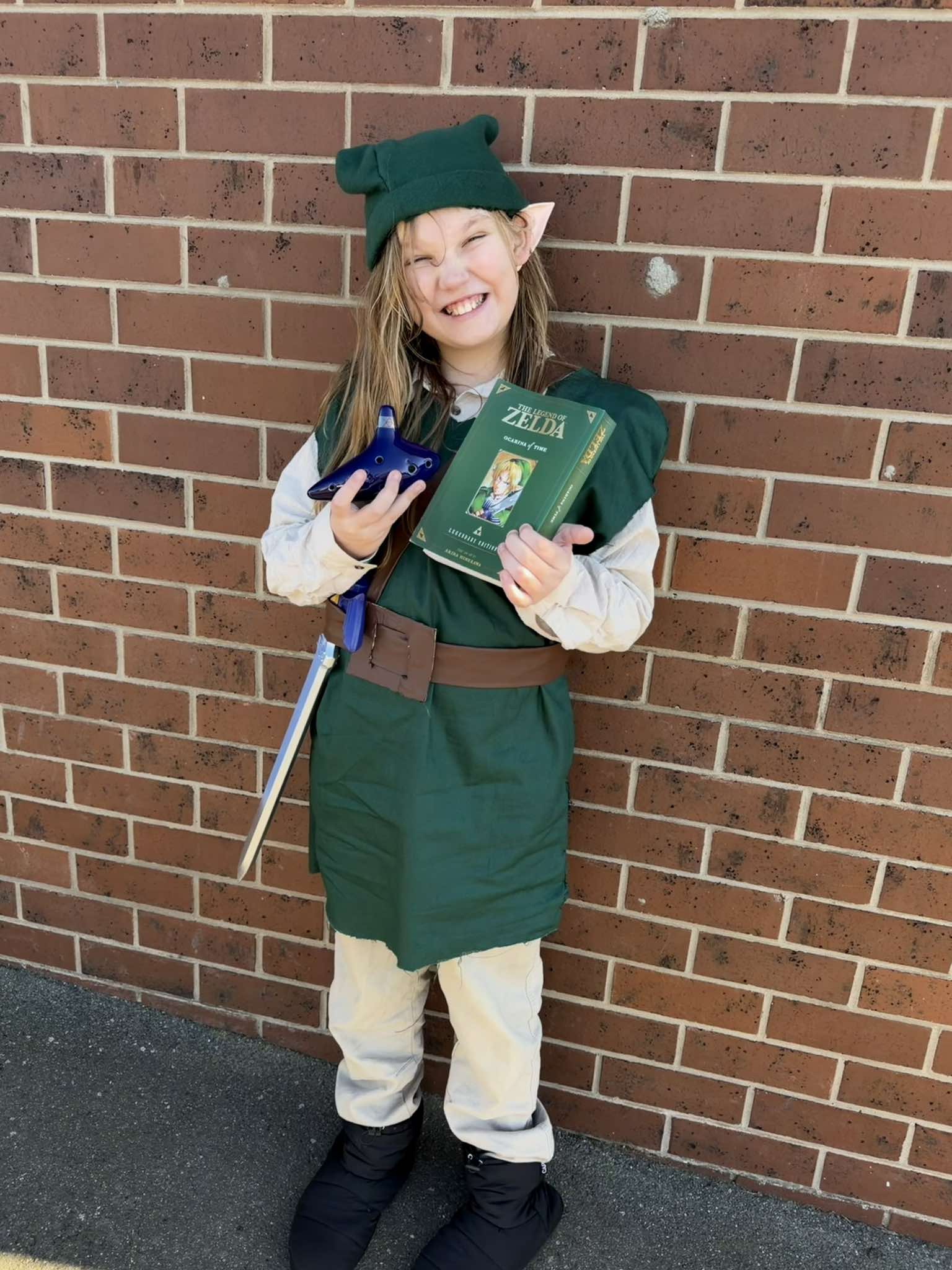 'I stayed calm so my mum would stay calm': 10yo saves family from fire