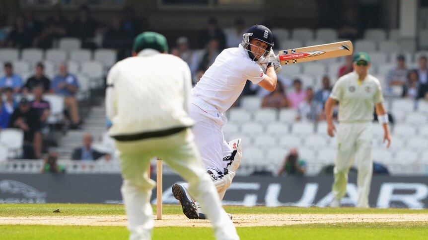 Chris Woakes edges to Michael Clarke and is dismissed by Ryan Harris