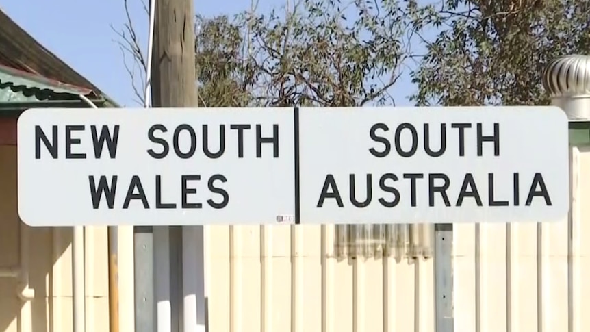 sign at the border between New South Wales and South Australia.