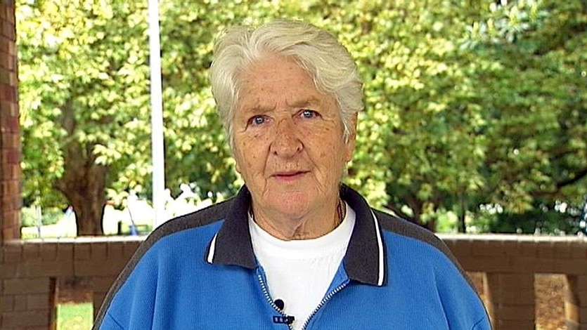 Dawn Fraser says the man grabbed her but she fought back.