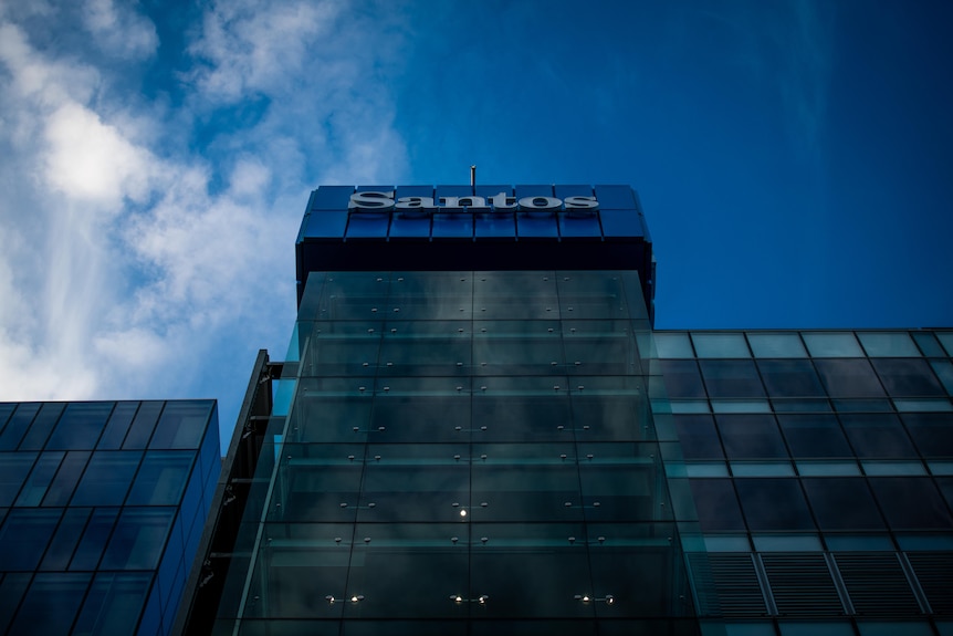 A building with a logo for Santos on it