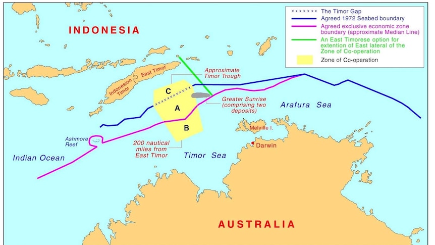Map showing lines of the seabed boundaries between Indonesia, Australia and Timor-Leste.