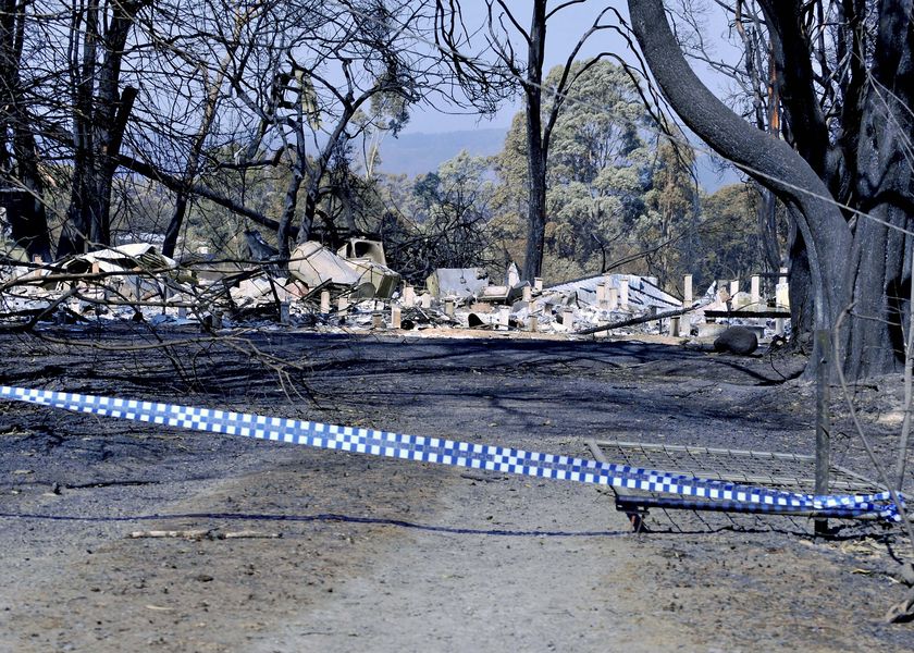 Retired judge to head bushfires Royal Commission - ABC News